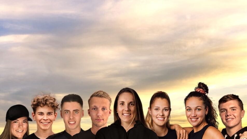 Gruppenfoto von Brunos Talents (v. l. n. r.) Delia Durrer, Jonas Hasler, Jan Christen, Antonio Djakovic, Anja Weber, Esmée Böbner, Zoé Vergé-Dépré und Dominic Stricker.