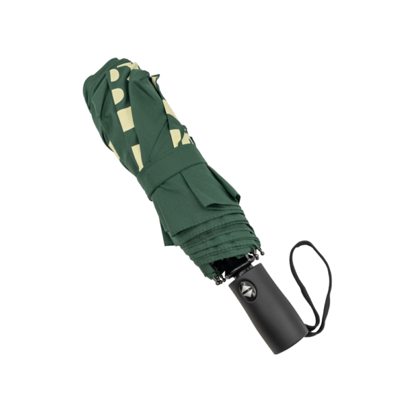 Brunos Regenschirm geschlossen 2